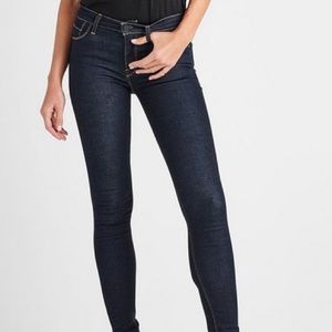 Hudson Nico Midrise Super Skinny Jeans